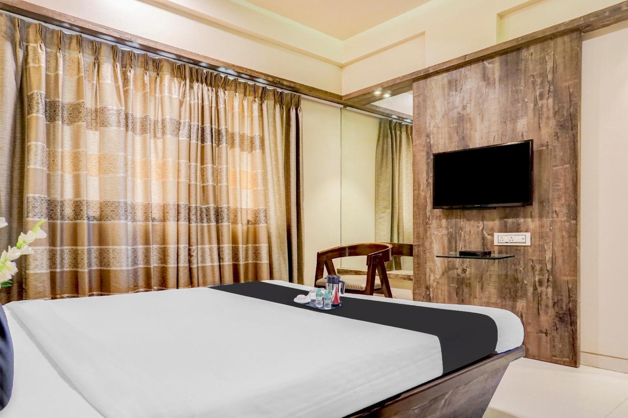 Hotel Tej Inn Plaza Near Igi Airport Delhi Нью-Дели Экстерьер фото
