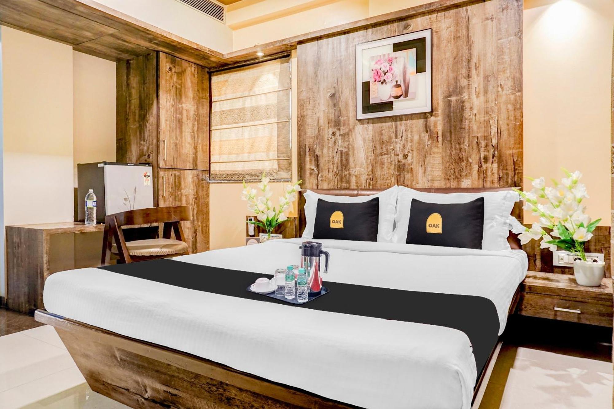 Hotel Tej Inn Plaza Near Igi Airport Delhi Нью-Дели Экстерьер фото